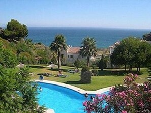 Communal pool