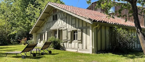 Extérieur