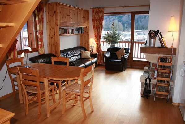 Chez Michelle Self-Catering Apartment in Samoens - Sleeps 6