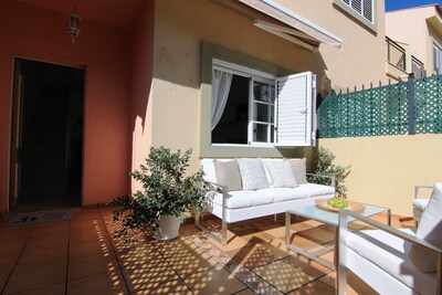 Rental Villa in Gran Canaria, Maspalomas 2 bedrooms, garden, terrace, pool, beach.