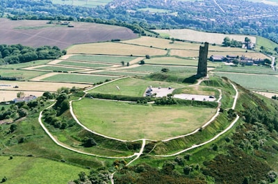 Idyllic self-catering cottages at Castle Hill between Huddersfield and Holmfirth