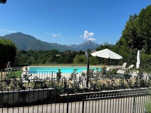 Private pool view