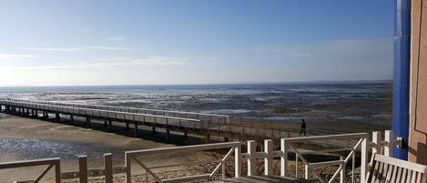 vue de la terrasse sur la jetée