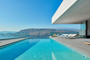 40 sq. m ecological (sea water) infinity swimming pool with exceptional views