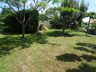 In Mimizan-plage detached house at the edge of the forest 2km from the beaches