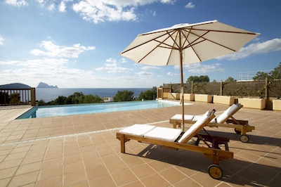  Ibiza casa con vistas al mar para 8