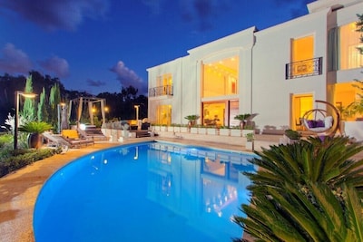 Picture of villa