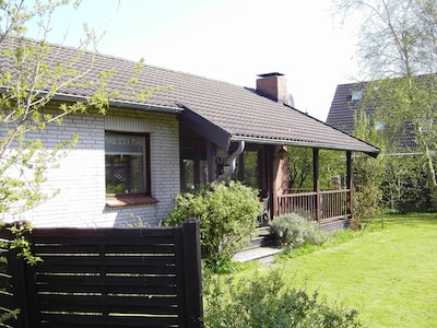 Detached holiday home with a large garden