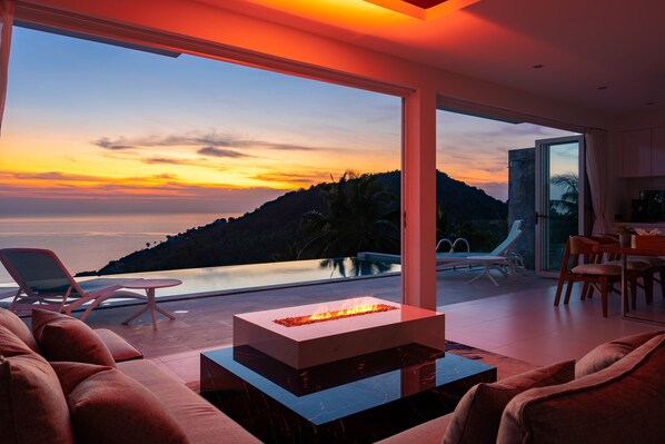 Relax and unwind at Villa Melo - a true home away from home in Koh Samui.