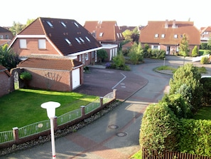 Blick zum Wendehammer und Strandpadd