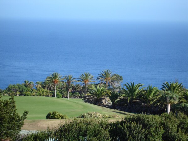 Luxusvilla - Am Balkon des Atlantik