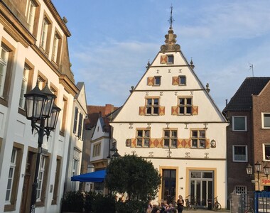 „Anna“: FeWo für bis zu 6 Personen im schönsten Haus von Rheine, direkt am Markt