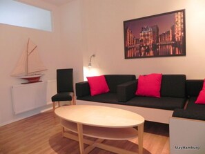 Living room with 2 additional sofa beds