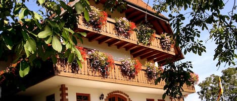 Ferienwohnung im 2. Stock mit Balkon