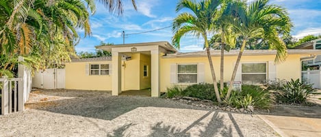 perfect location at north end Anna Maria Island