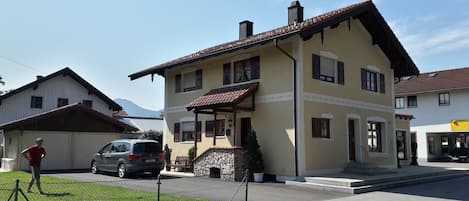 Lage: Feldwieserstrasse 116, Übersee.