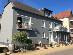 Haus in dem sich die Wohnung befindet.