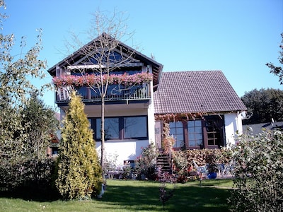 Idyllic, spacious mansard apartment for nature lovers in the Sauerland