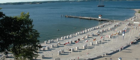 Blick vom Balkon über die Förde nach Dänemark