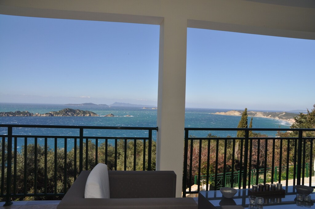 Exklusiver Traumurlaub In Villa Athena Afionas Mit Atemberaubendem Blick Afionas