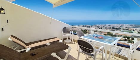 Terrasse Mandarinos de Capistrano, purer Panoramablick, 3 Autominuten zum Strand