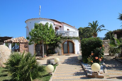 Ferienhaus mit Garten und Pool in ruhiger Lage - Nahe Alcossebre und Sandstrand