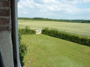 Vue d'une des chambres sur les 60ha de champs du côté 