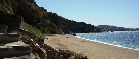 Plage du Monaco a 10 minutes à pied