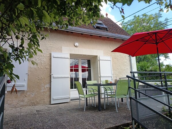 entrée indépendante