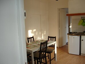 Groundfloor, kitchen/diningroom with sofa (cant see on the picture)