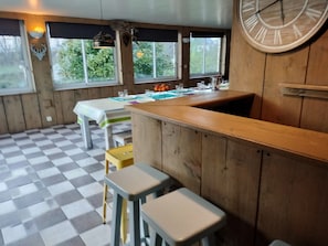 séjour avec bar