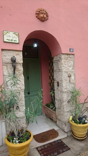 Exterior detail