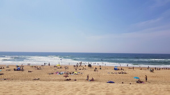 La plage surveillée à 3 minutes à pied