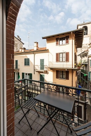 Private balcony at the front of the building overlooking Via Roma