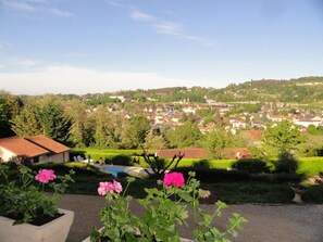 Vue sur SARLAT de la terrasse