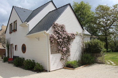 Maison en bois à proximité de la mer (disponible du 11 juillet au 22 août 2020 )