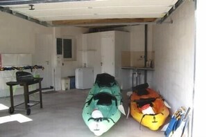 canoës et 4 vélos disponibles