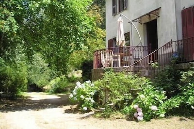  VILLA de caractere .Maison de famille  debut 1900 .Silence et serenité .