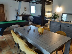 Game room