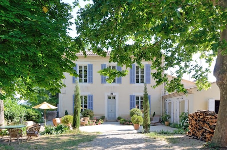 Extérieur