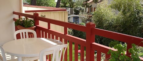 Terrasse vue coté est