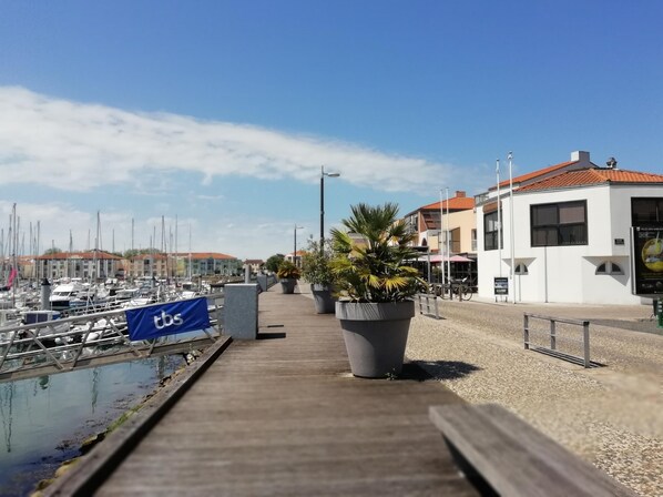 Marina