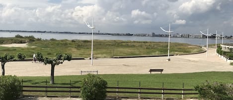 Vue terrasse cÎté salon