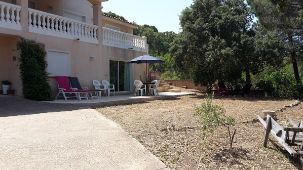 Terrace/patio