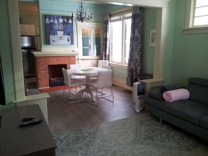 Bright and sunny open vintage living/dining room 
