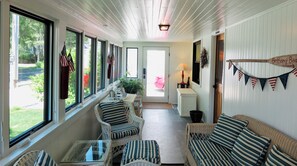 Front sun porch.
