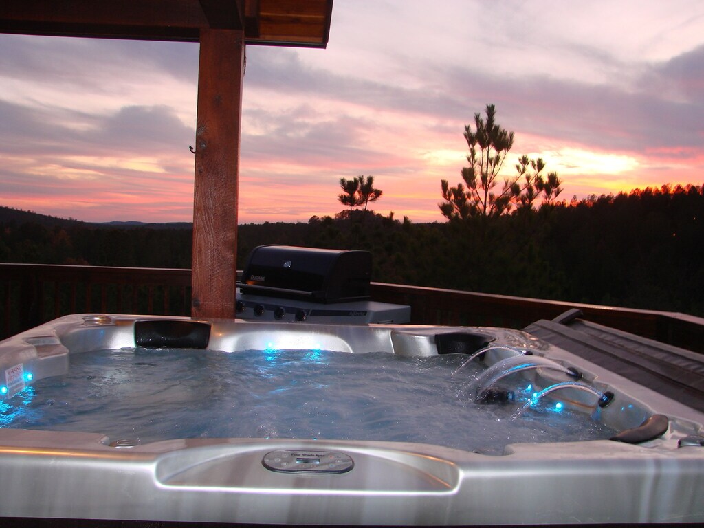 Panorama Cabin - 15 Mile View Luxury Mountain Cabin, Hot ...