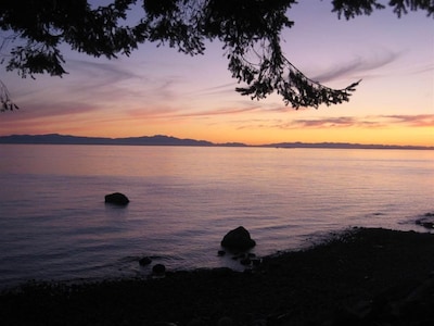 Most Charming Beach Cottage on the Sunshine Coast of British Columbia 