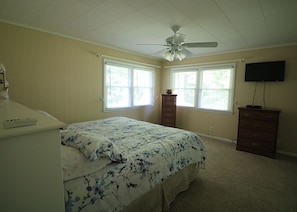 Master Bedroom, double closet and two dressers.