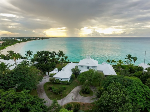 Camelot, Old Fort Bay, Nassau